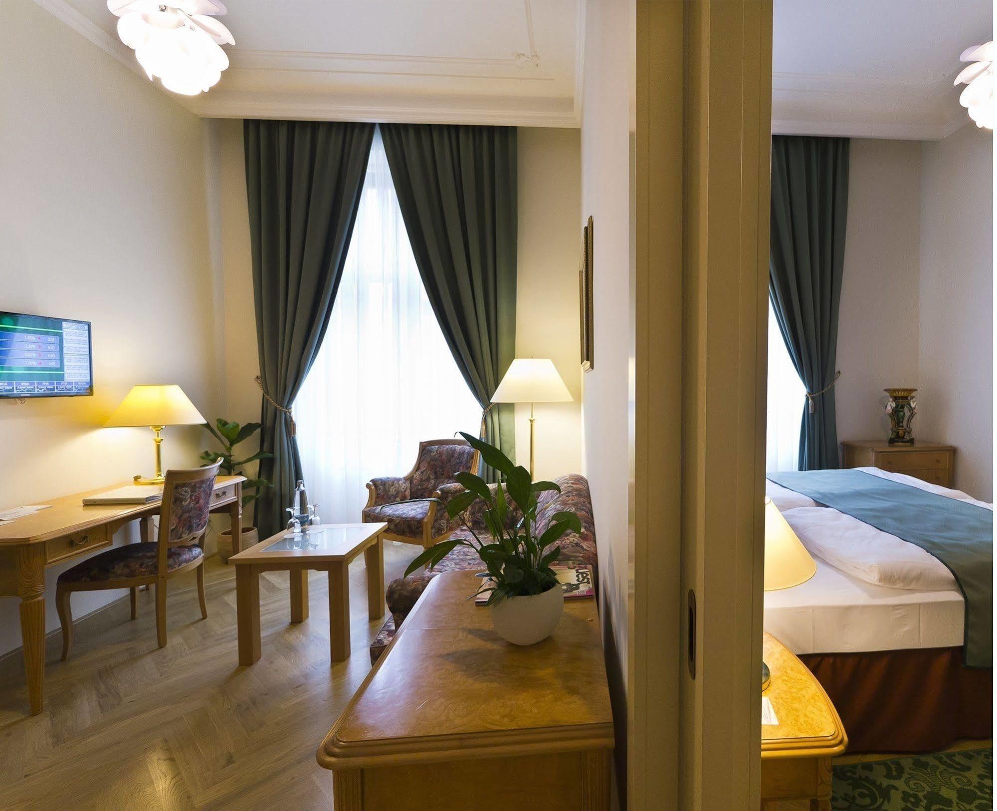 Grandhotel Ambassador Narodni Dum Karlsbad Eksteriør billede